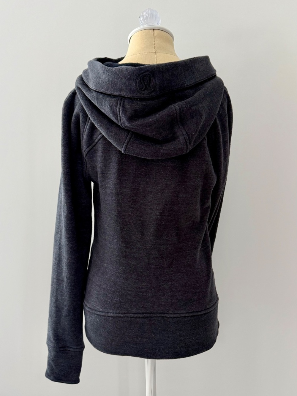 Lululemon Scuba Full-Zip Hoodie — Black/Gold - Picture 4 of 7